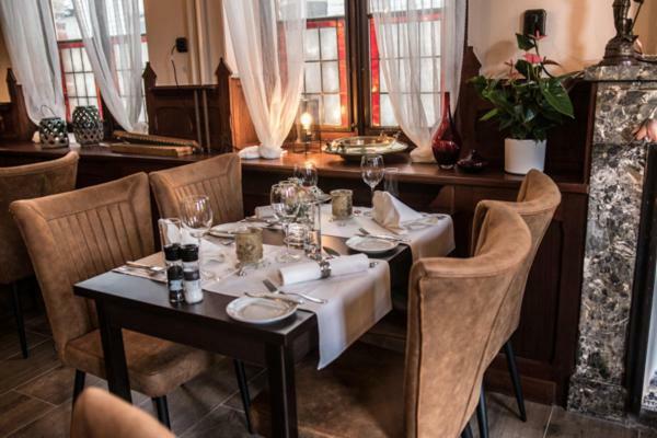 Hotel Crasborn 3*