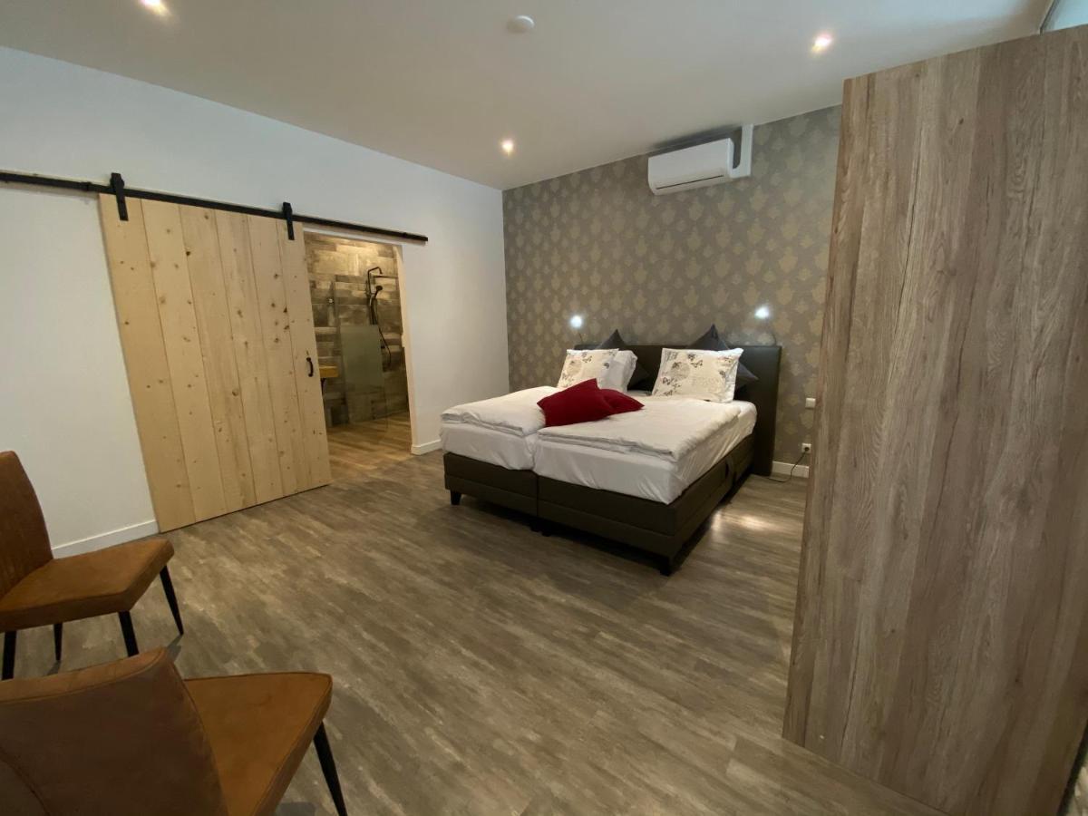 Hotel Crasborn 3*