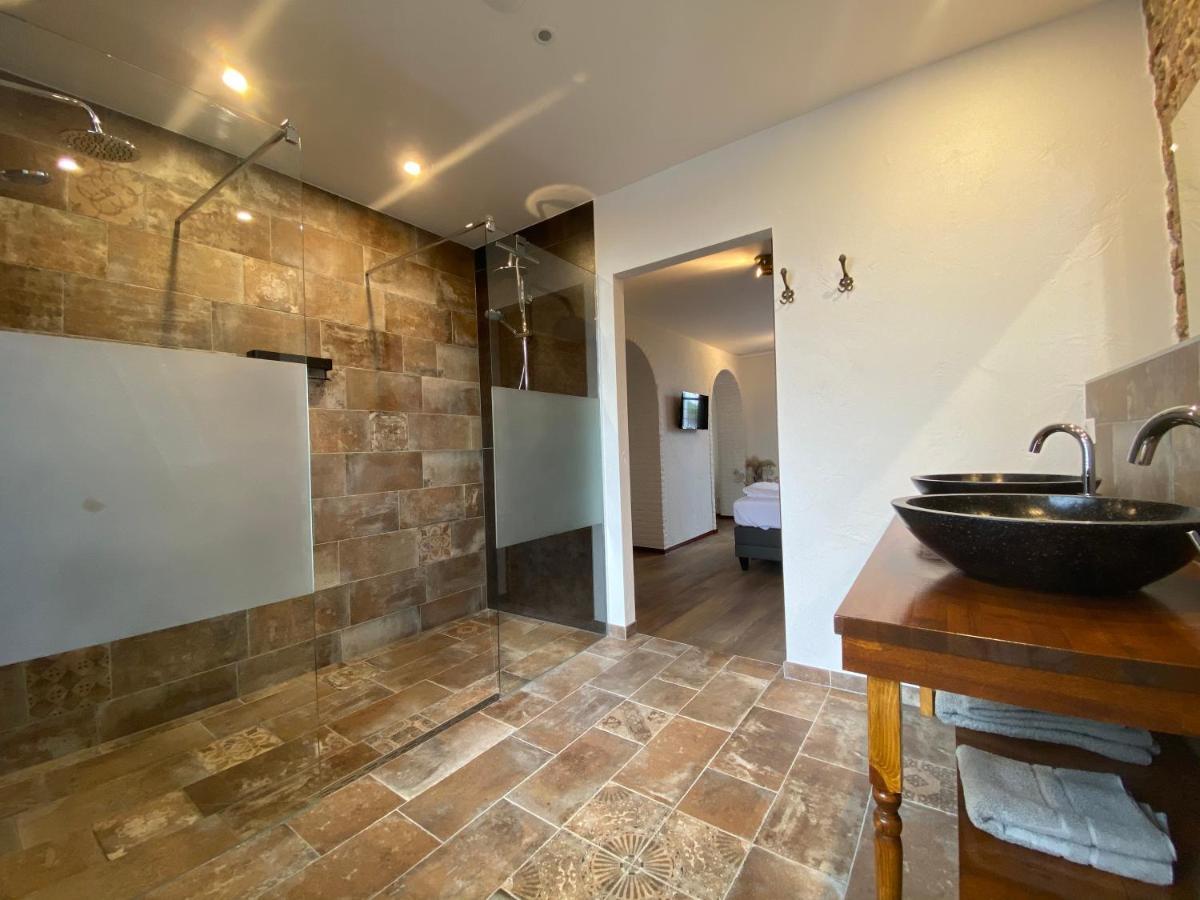 Hotel Crasborn 3*